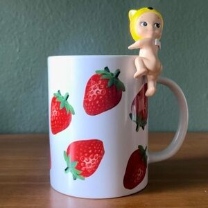 🍓Made-to-order Strawberry Mugs 🍓